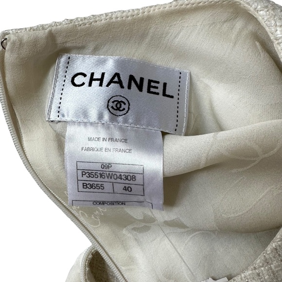 CHANEL TWO TONE BOW HANDBAG CHARM KNEE LENGTH DRESS - Picture 8 of 9